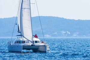 Katamaran Charter Mit Skipper In Kroatien Katamaran Kroatien Com